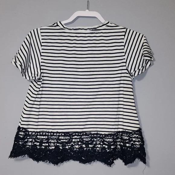 🌻🌻Xhilaration Striped Blouse with Crochet & Lace Trim, Size Small - Picture 6 of 6